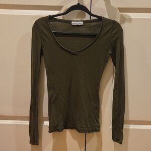 Rebecca Beeson Olive Green Long Sleeve Scoop Neck Top